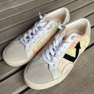 Vintage Havana 5.5 Sneakers